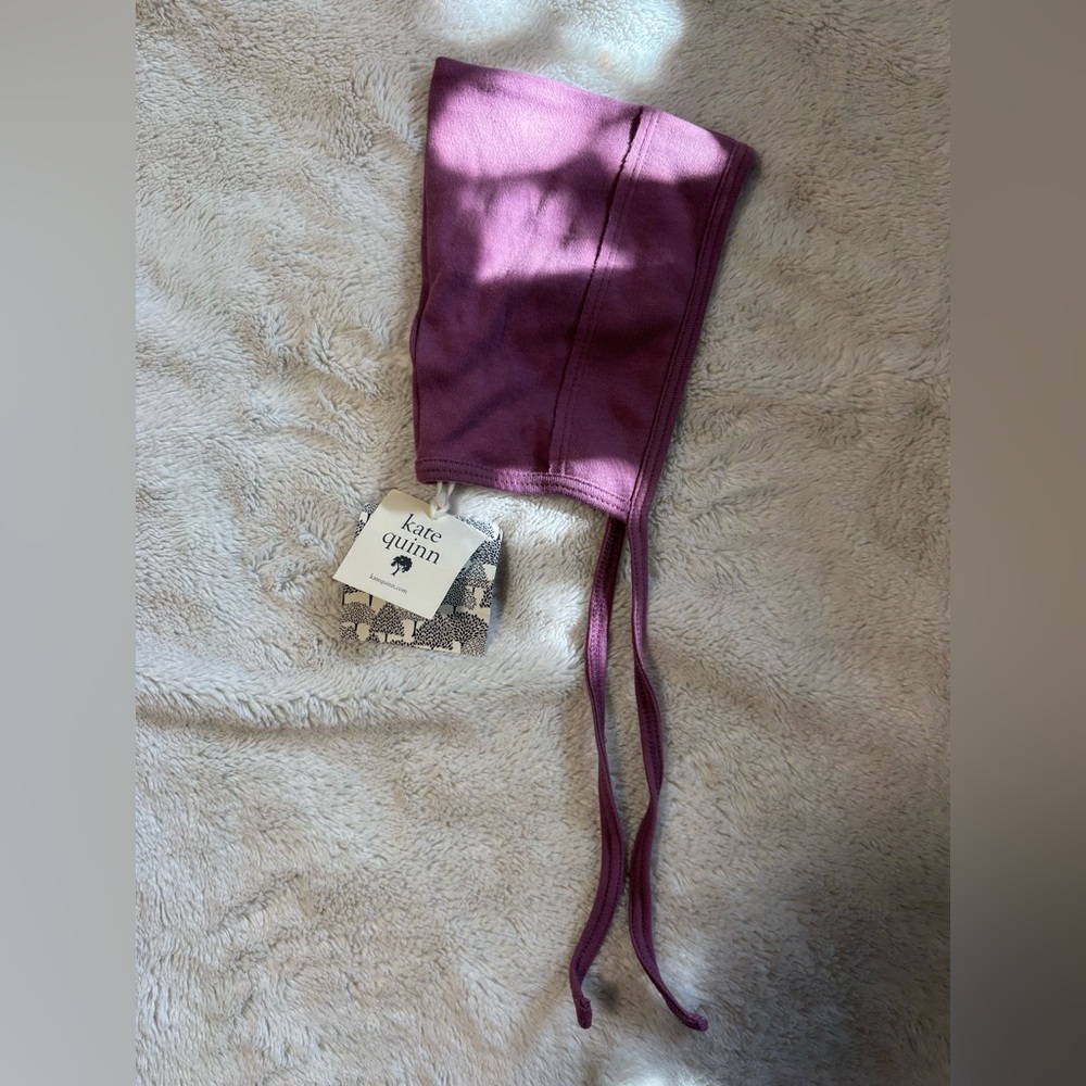 Kate Quinn Bonnet